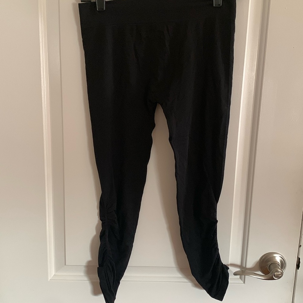 La Classe Couture Black Leggings
